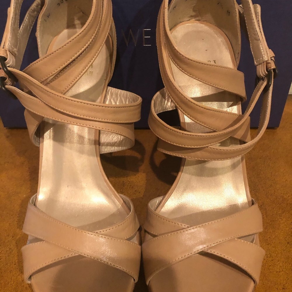 Designer Shoes - Picture 3 of 3